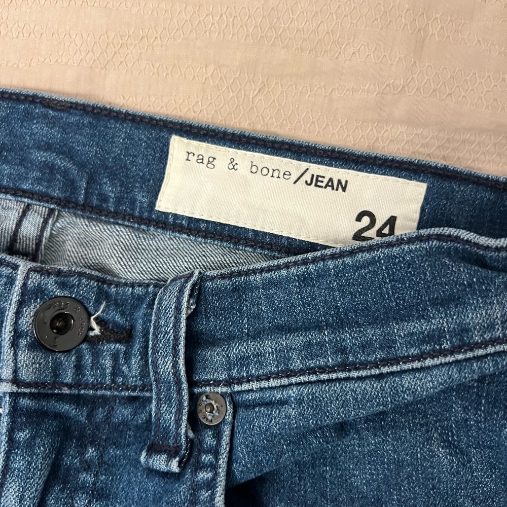 Rag and bone jeans size 24